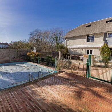 Maison 9 pièces 368000 €