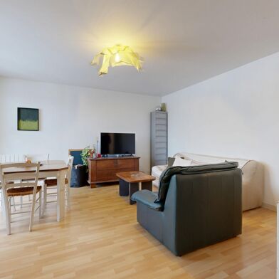 Appartement 3 pièces 121000 €