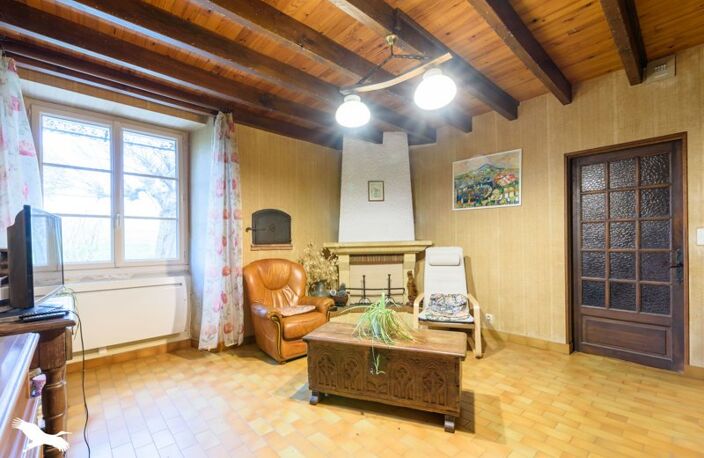 Ferme (tte) de 6 pièces principales — photo 3