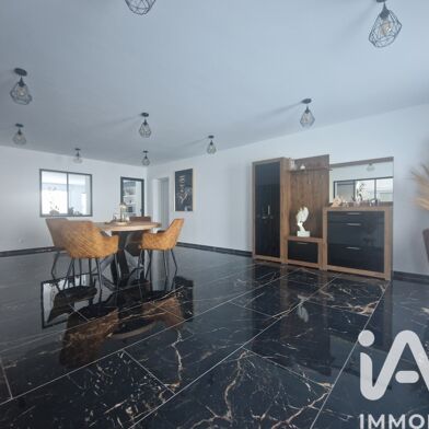 Maison 16 pièces 889000 €