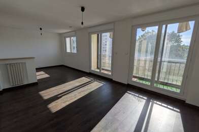 Appartement 4 pièces 161250 €