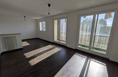 Appartement de 4 pièces principales — photo du bien