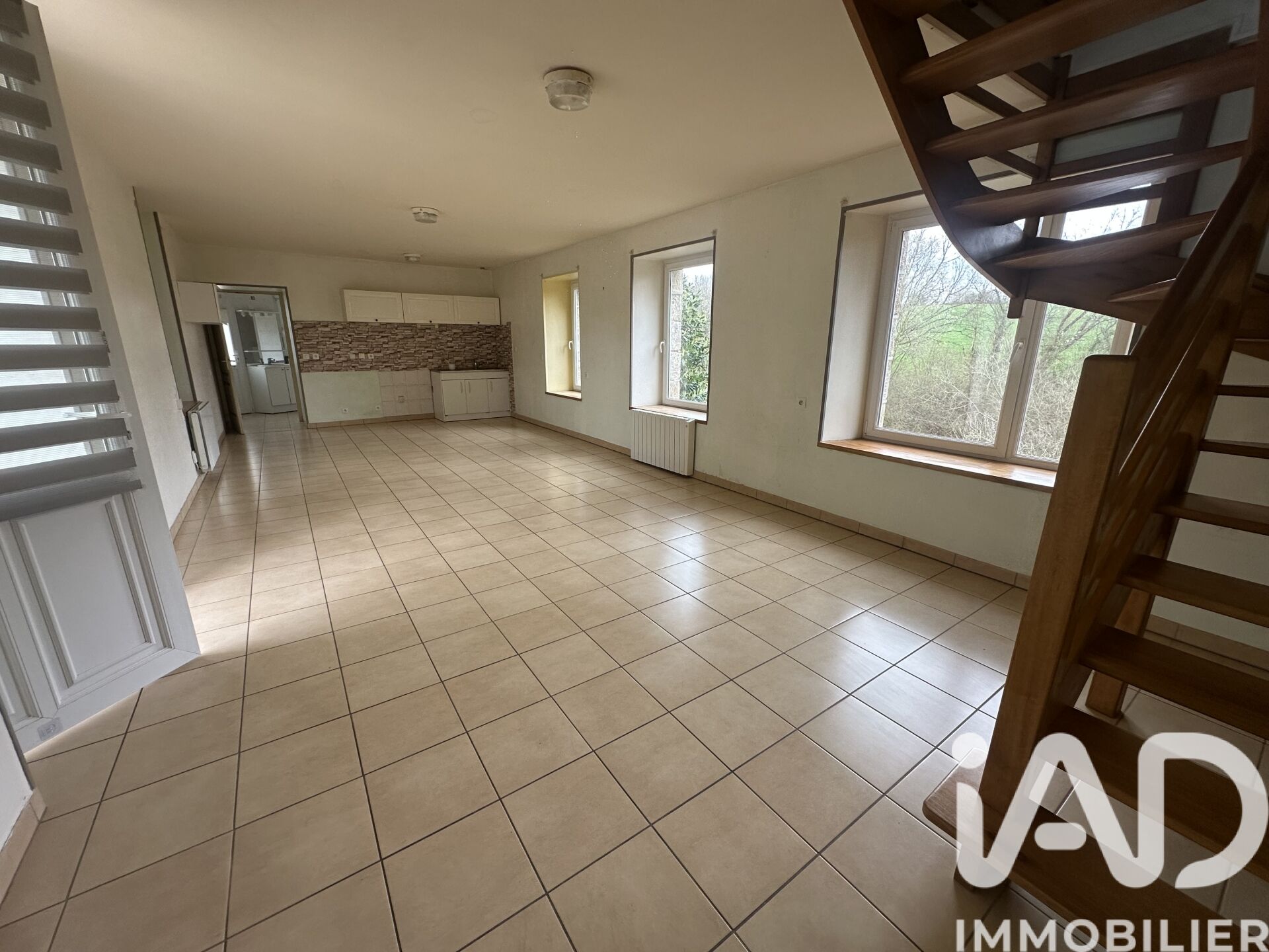 Vente Maison/villa 5 pièces - Photo 3