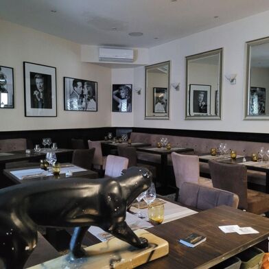 Commerce  367500 €