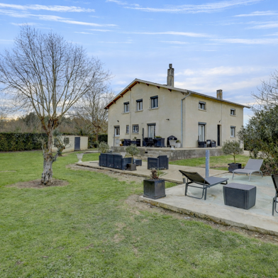 Maison 8 pièces 499000 €