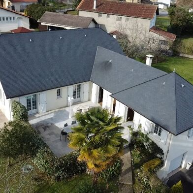 Maison 7 pièces 389000 €