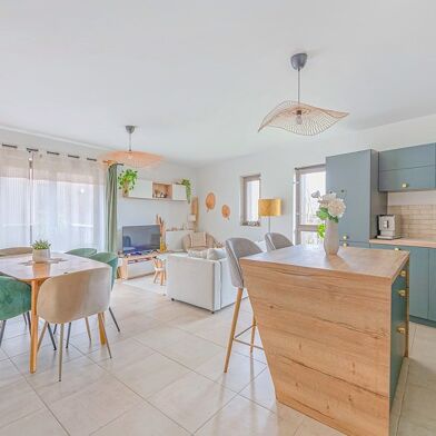 Appartement 4 pièces 319000 €