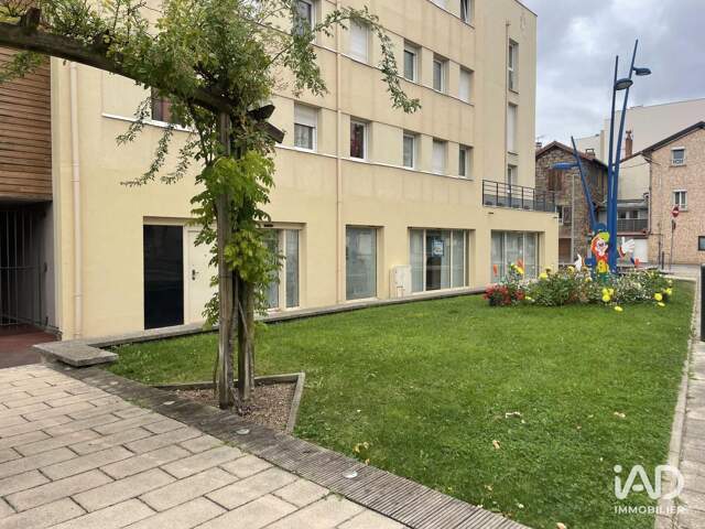 Vente Murs commerciaux 155 m&sup2; — photo du bien