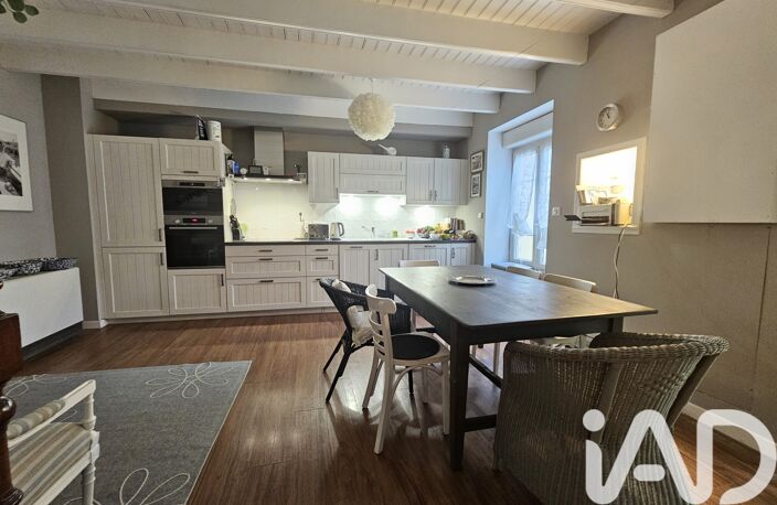 Vente Maison/villa 6 pièces — photo 2