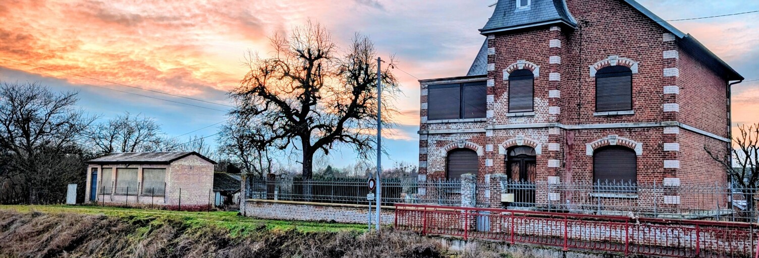 Maison 7 Pièces 184 m² à vendre à Tugny-et-Pont (02640)