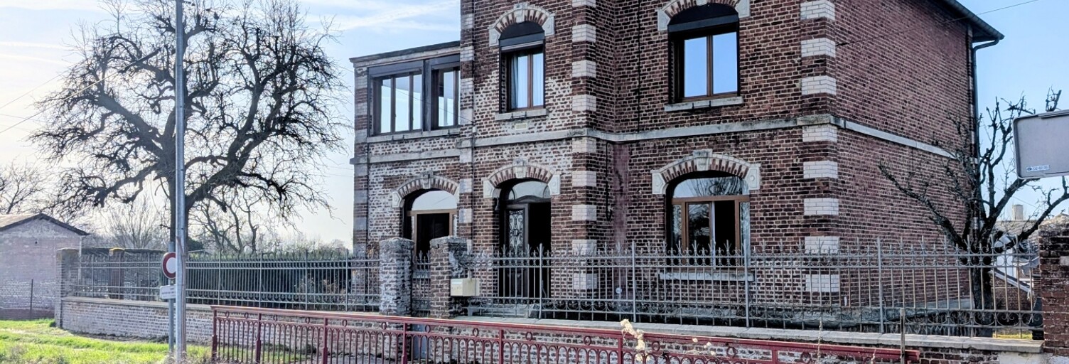 Maison 7 Pièces 184 m² à vendre à Tugny-et-Pont (02640)