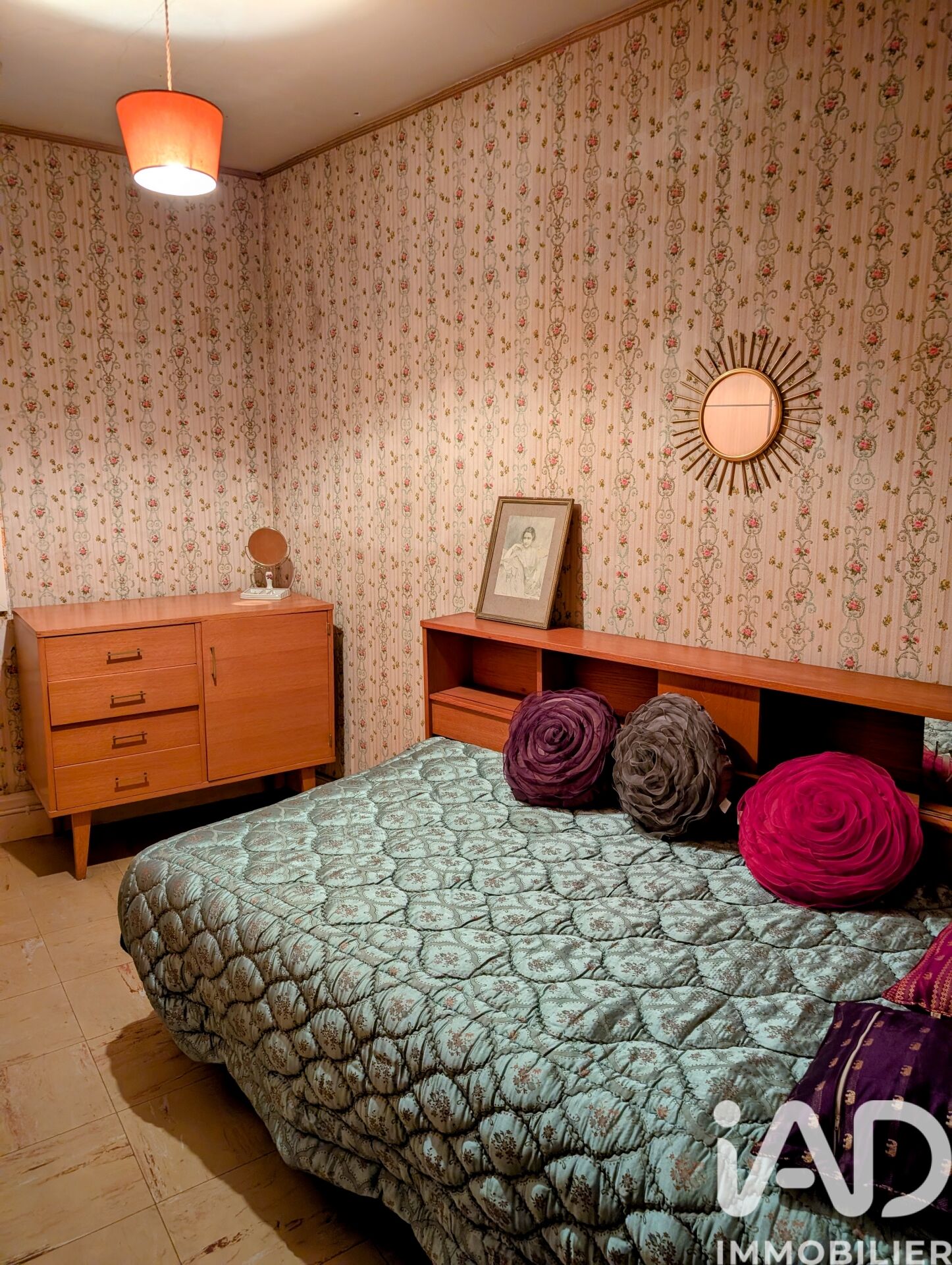 St-Seurin-Sur-L-Isle - 160m² - 1p.