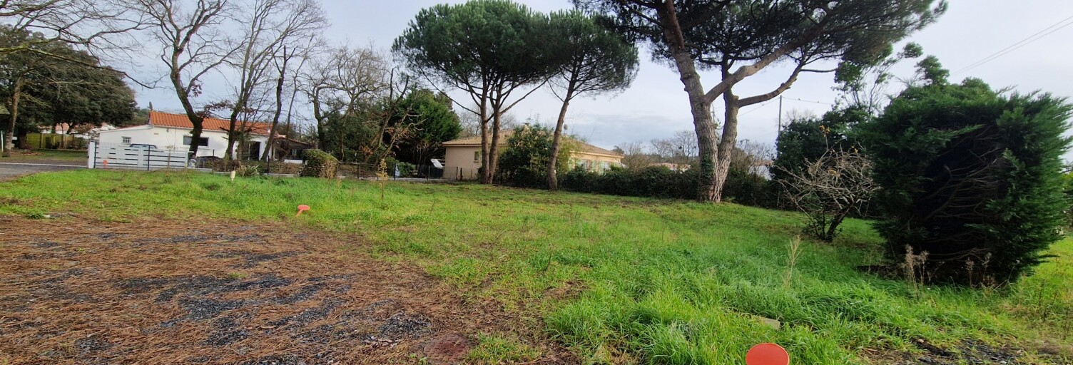 Terrain  588 m² à vendre à Saint-Hilaire-de-Riez (85270)