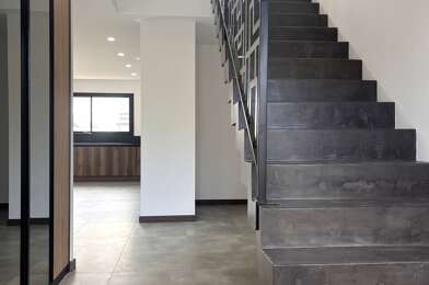 Maison 6 pièces 548000 €