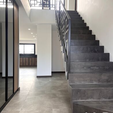 Maison 6 pièces 548000 €