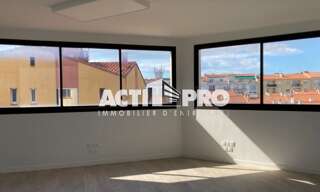 Bureau  136 m² à louer à Perpignan (66000)