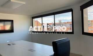 Bureau  136 m² à louer à Perpignan (66000)