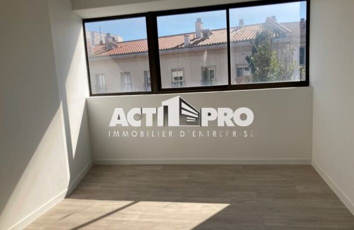 Bureaux à louer — photo 5