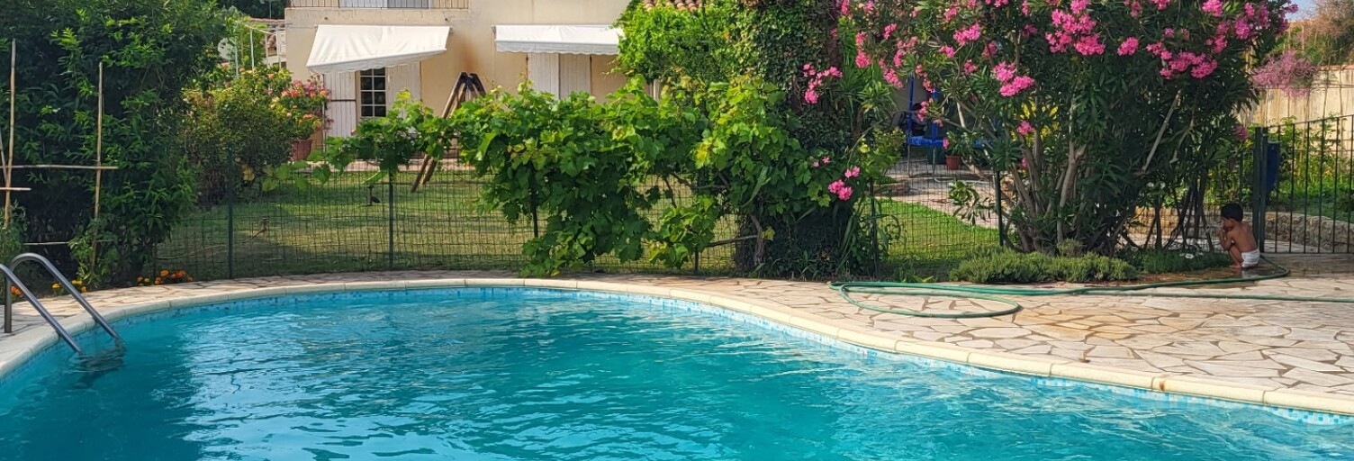 Maison 8 Pièces 177 m² à vendre à Tarascon (13150)