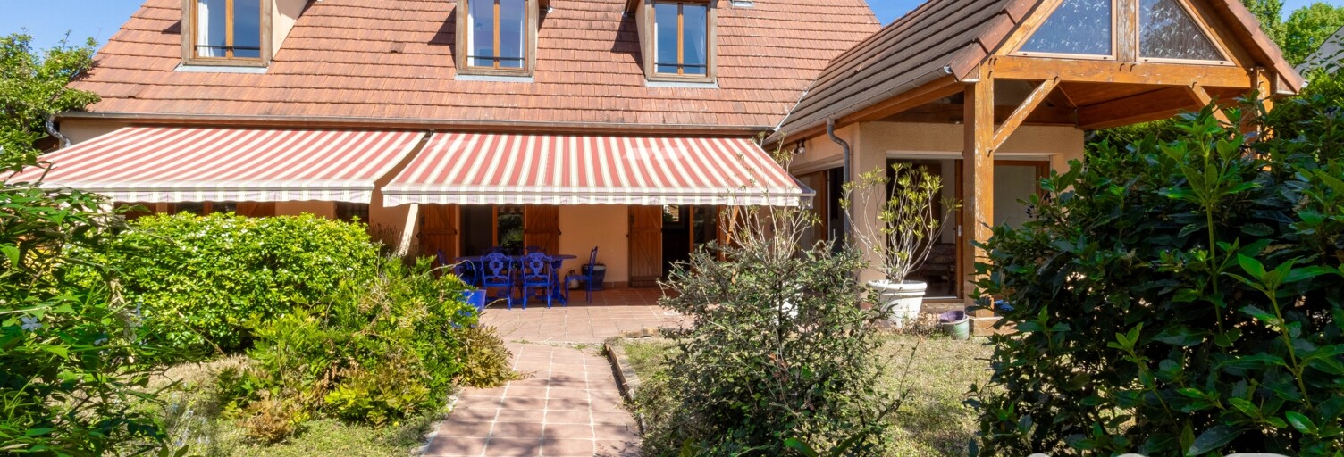 Maison 8 Pièces 192 m² à vendre à Maule (78580)