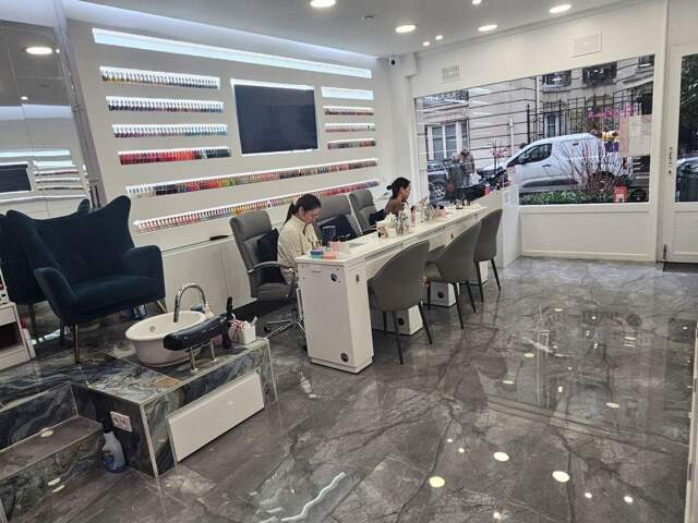 Vente Boutique/Local commercial 64 m&sup2; — photo du bien