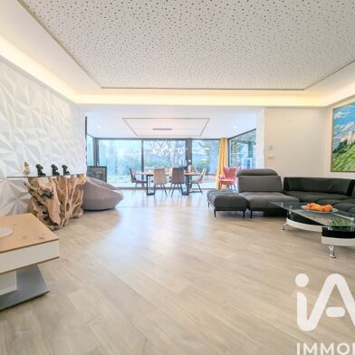 Maison 6 pièces 549000 €