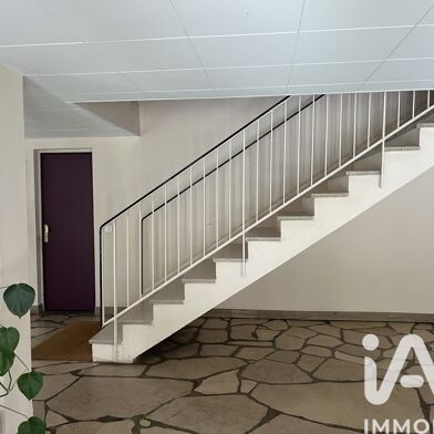 Appartement 4 pièces 219000 €