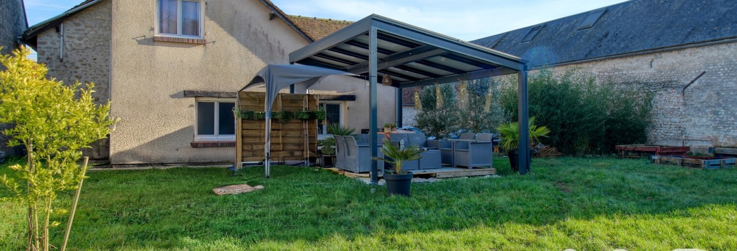 Maison 7 Pièces 170 m² à vendre à Bazoches-les-Gallerandes (45480)