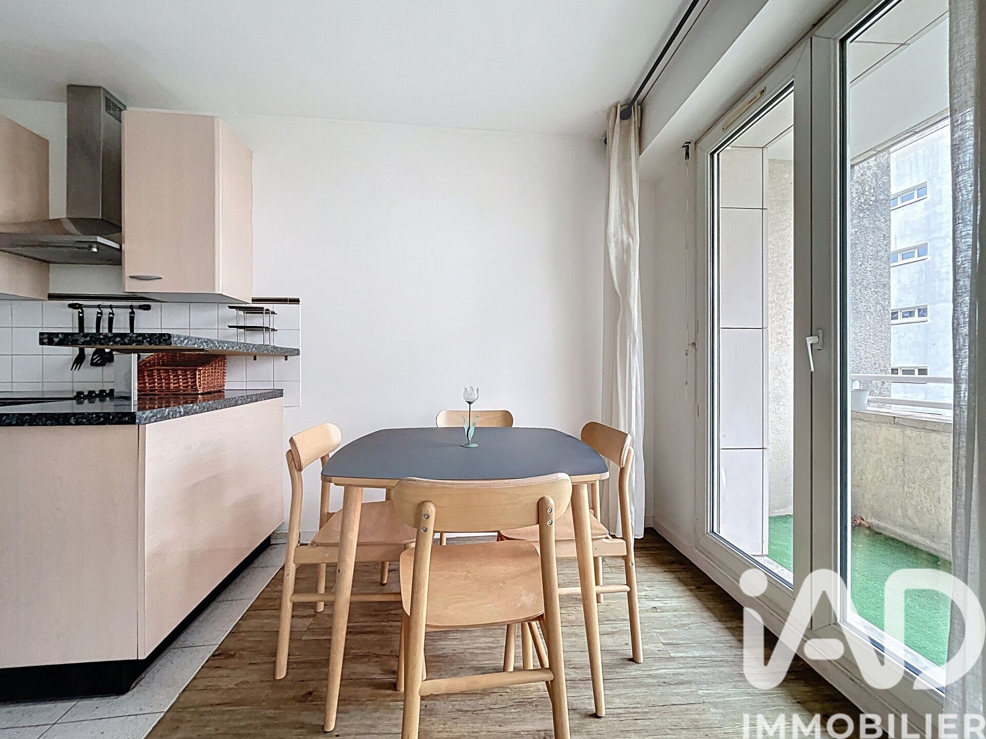 Vente Appartement 2 pièces - Photo 2