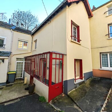 Maison 6 pièces 320000 €