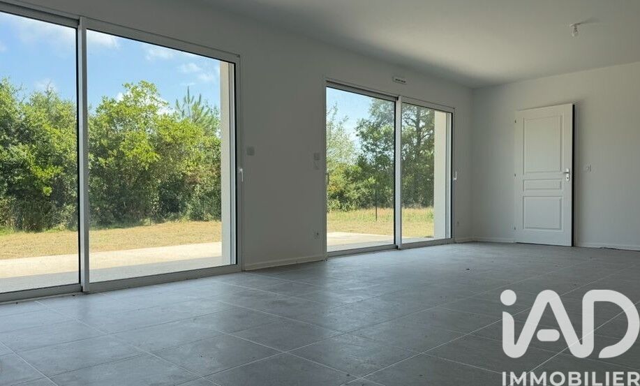 Vente Maison/villa 4 pièces - Photo 2