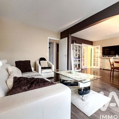 Appartement 4 pièces 236000 €