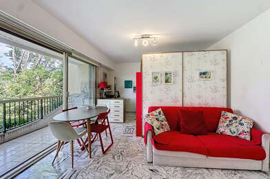 Appartement 1 pièces 820 €