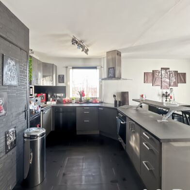 Appartement 4 pièces 235000 €