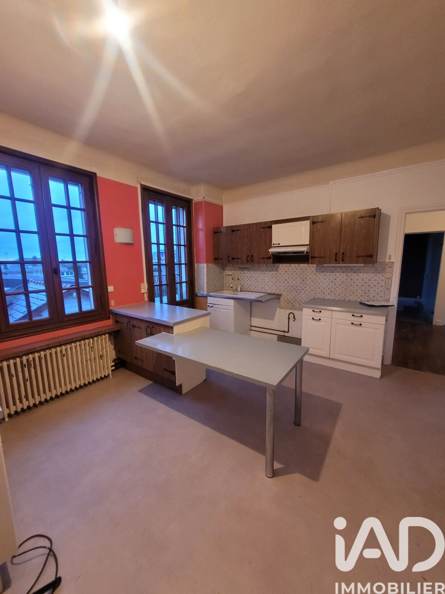 Laon - 240m² - 6p. - 5ch.