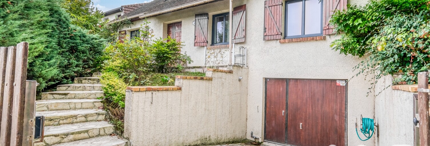 Maison 9 Pièces 179 m² à vendre à Coubron (93470)