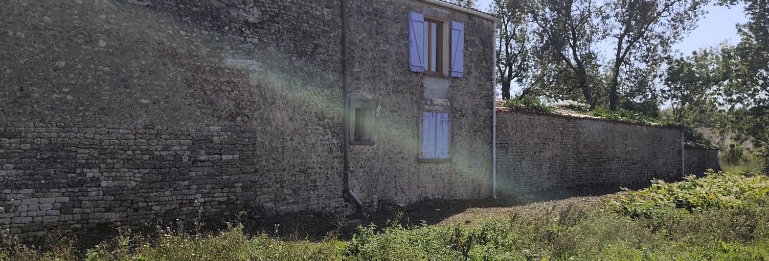 Maison 3 Pièces 92 m² à vendre à Lozay (17330)