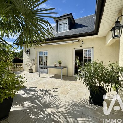 Maison 8 pièces 499000 €