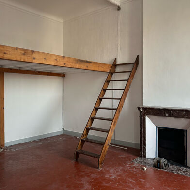 Appartement 3 pièces 803 €