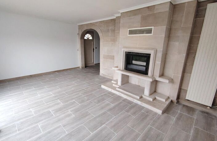 Vente maison 4 pièces 80 m² Saint-André-les-Vergers (10120) — photo 2