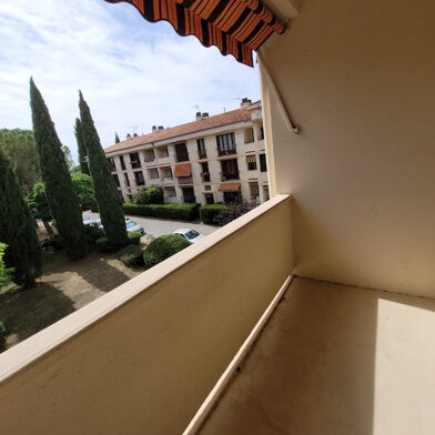 Appartement 3 pièces 1005 €