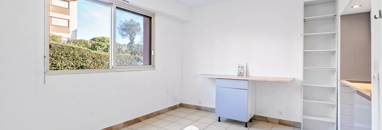 Appartement 2 Pièces 29 m² à vendre à Villeneuve-Loubet (06270)