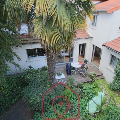 Maison 5 pièces 850000 €