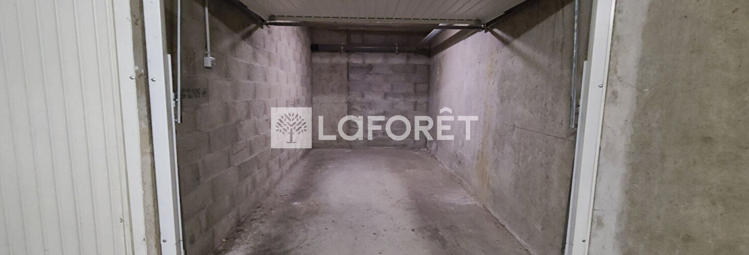 Garage   m² à louer à Lyon 5 (69005)