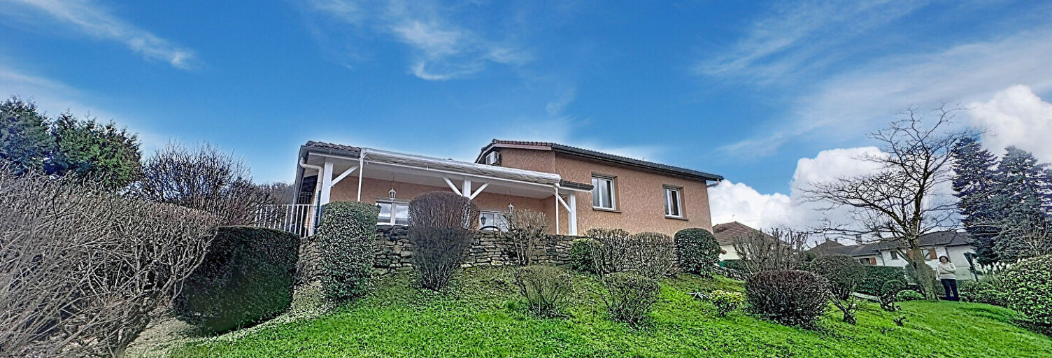 Maison 5 Pièces 105 m² à vendre à Saint-Savin (38300)