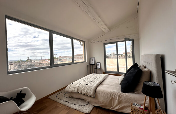 Vente appartement T4 dernier étage - NIMES - CENTRE VILLE — photo 4
