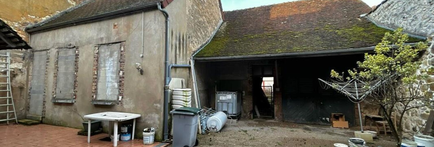 Immeuble  186 m² à vendre à Villeneuve-l'Archevêque (89190)