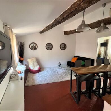 Appartement 3 pièces 1110 €