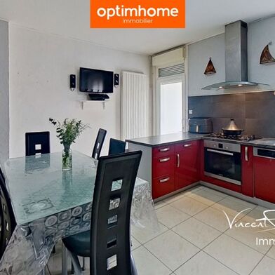 Maison 4 pièces 1250 €