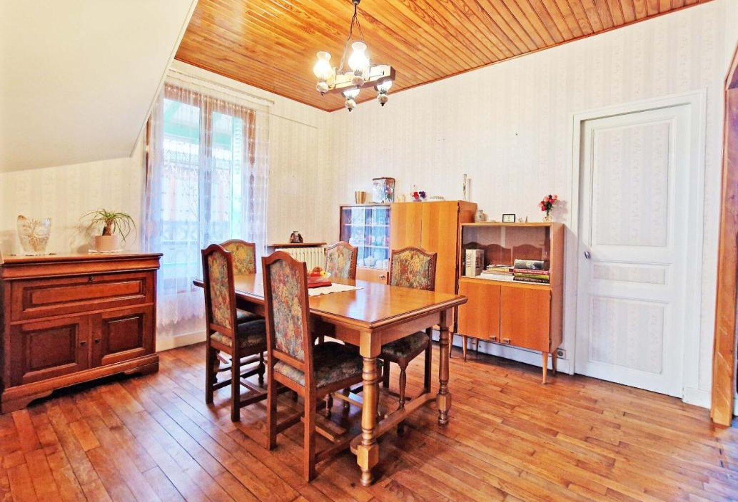 EAUBONNE – MAISON 4/5 PIÈCES AVEC DÉPENDANCE ET POTENTIEL ÉVOLUTIF — photo 1